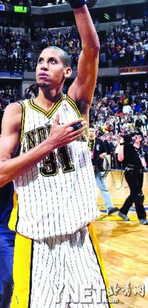 中始终占据 中始终占据