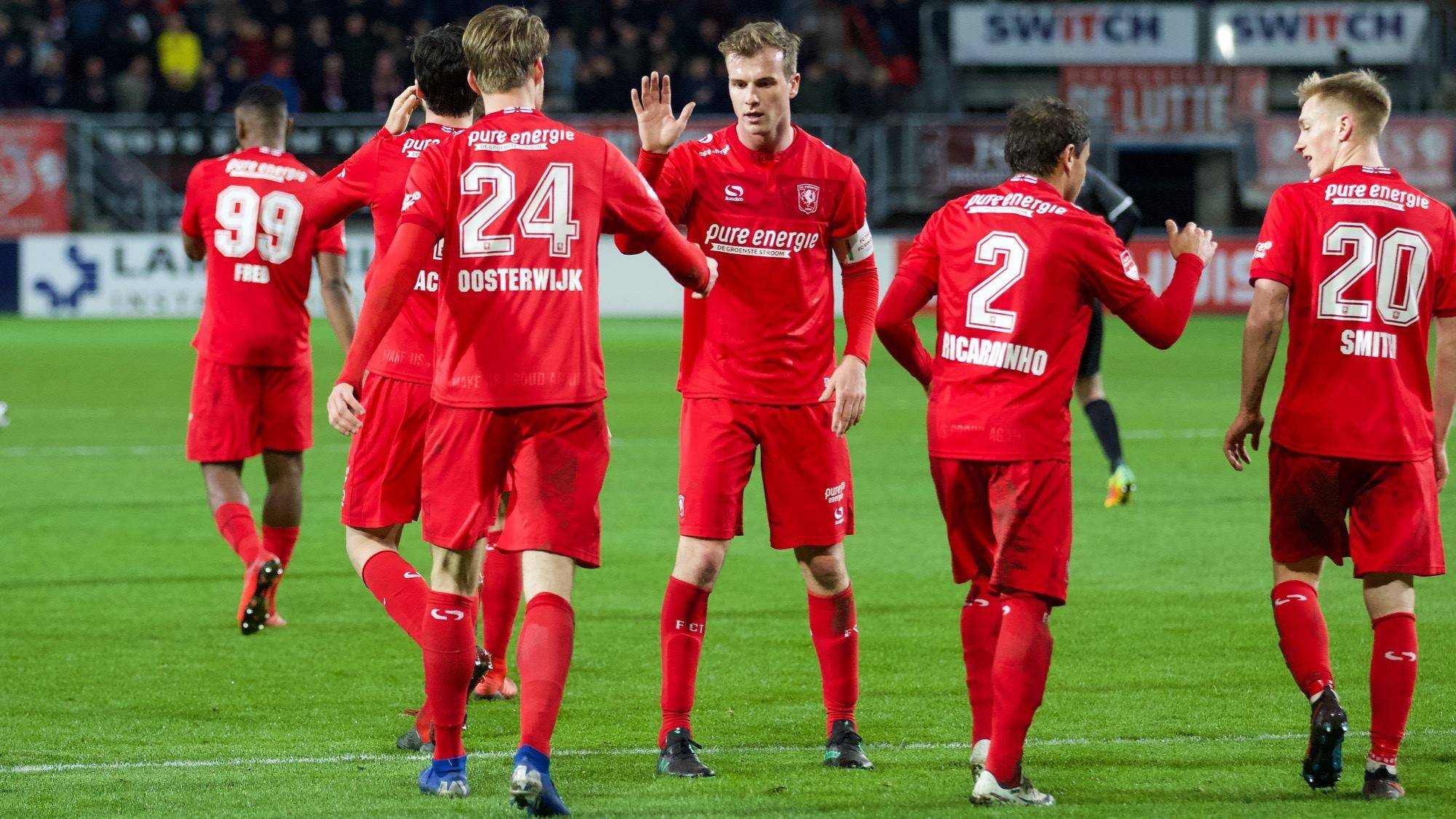 西蒙斯在绿 西蒙斯在绿