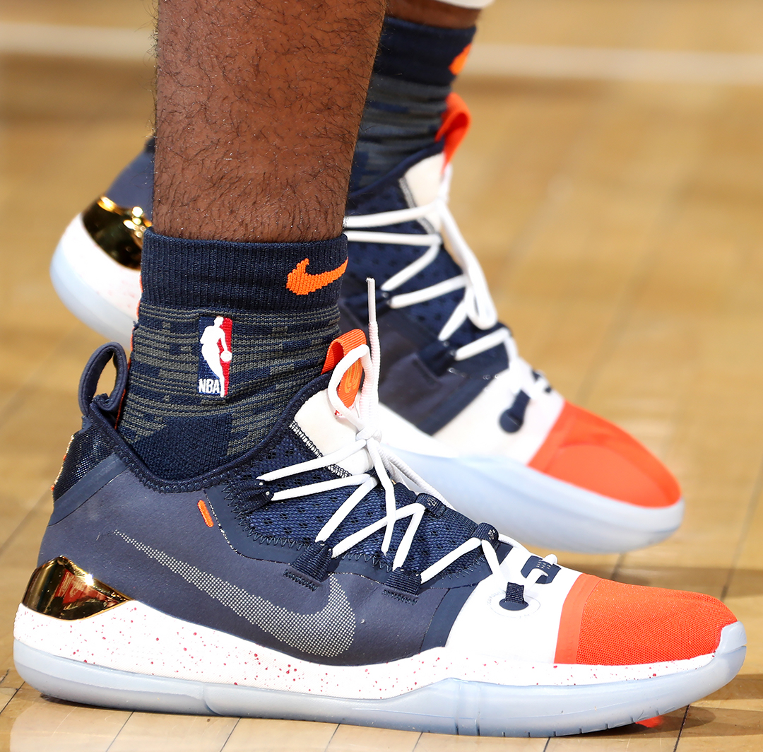 同样突出 同样突出